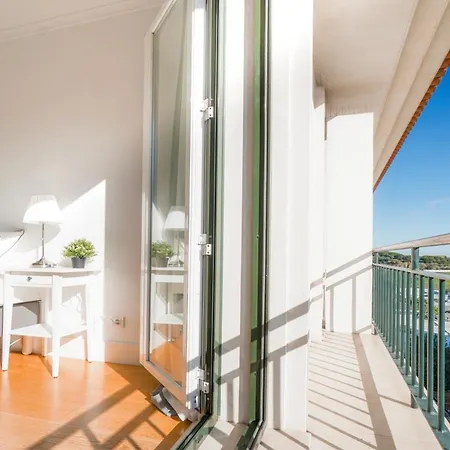 Apartment Places - Rooftop Lisbon
