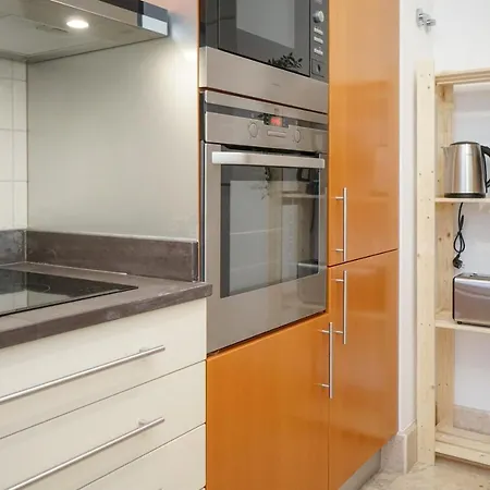 Places - Rooftop Apartment *